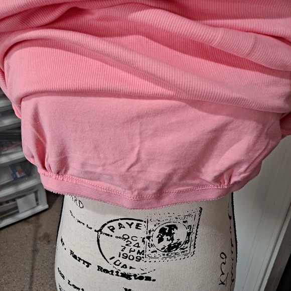 Ribbed Tank Top - Picture 7 of 8